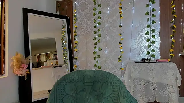 kelly thomson online show from February 6, 2026, 2:35 pm