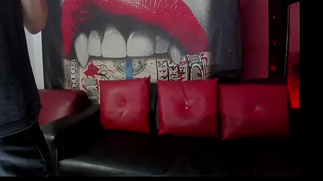 Snapshot of Strongernastyx chatting on February 15, 2026, 9:08 am Strongernastyx online show from February 15, 2026, 9:08 am