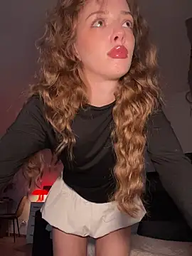 Weeissy online show from December 15, 2025, 7:20 pm