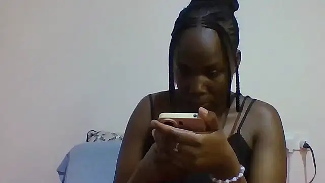 sweetelle09 online show from October 16, 2025, 7:00 pm