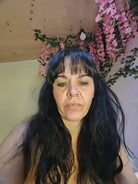 VioletJasmin online show from November 21, 2025, 7:07 am