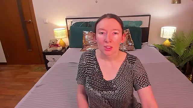 CatherineWalls online show from March 12, 2026, 7:56 am