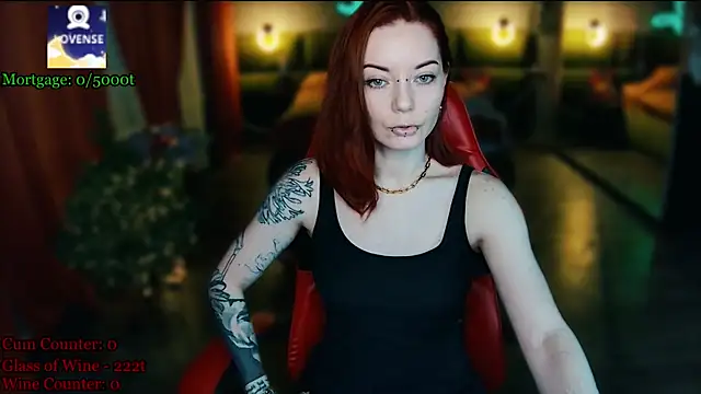 MaxPhoenixx online show from May 22, 2026, 9:24 pm