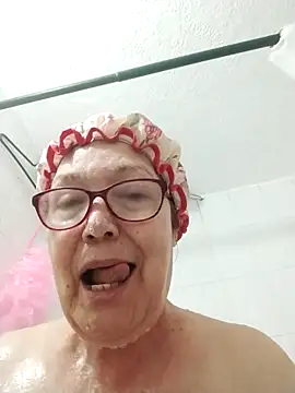 Snapshot of Vicky_Rosse chatting on October 8, 2025, 2:40 pm Vicky Rosse online show from October 8, 2025, 2:40 pm