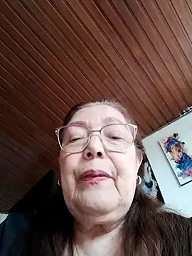 Vicky Rosse online show from May 22, 2026, 8:07 pm