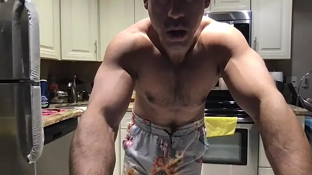 BigGuyMuscle online show from February 26, 2026, 3:06 am