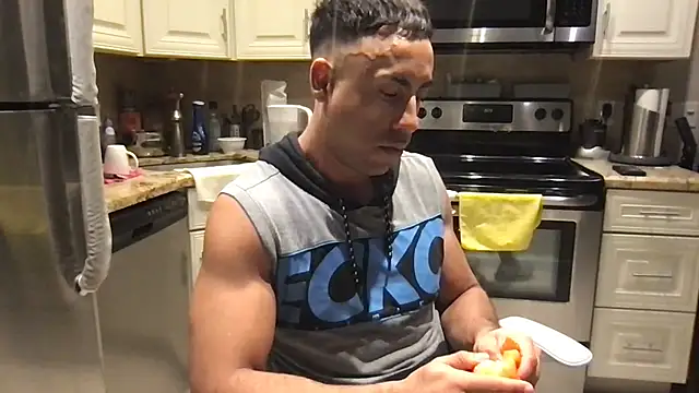 BigGuyMuscle online show from February 28, 2026, 12:21 am