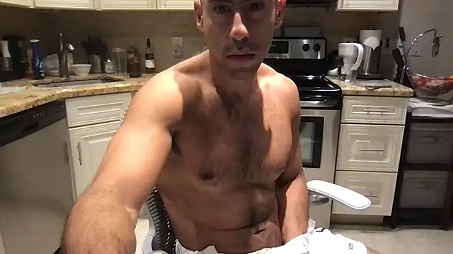 Snapshot of BigGuyMuscle chatting on November 26, 2025, 10:04 am BigGuyMuscle online show from November 26, 2025, 10:04 am