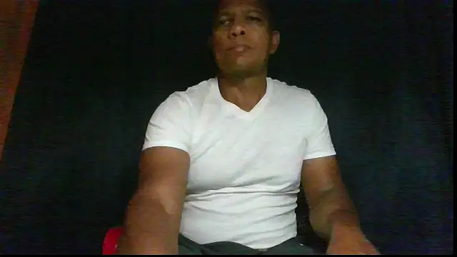 Snapshot of condor08750 chatting on February 19, 2026, 3:03 am condor08750 online show from February 19, 2026, 3:03 am