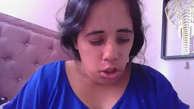 Snapshot of annarose19 chatting on December 2, 2025, 7:37 pm annarose19 online show from December 2, 2025, 7:37 pm