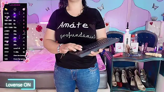 Zaly mature online show from April 22, 2026, 12:39 am