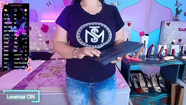 Zaly mature online show from July 21, 2026, 8:54 pm