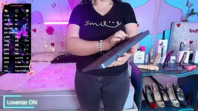 Zaly mature online show from July 27, 2026, 10:50 pm