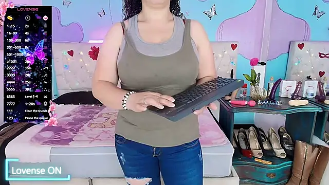 Zaly mature online show from July 14, 2026, 9:21 pm