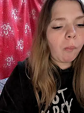 Zuli Kiska online show from December 20, 2025, 9:06 pm