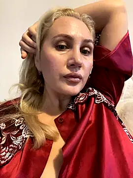 YourBlondee online show from October 31, 2025, 2:19 am