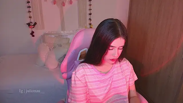 Snapshot of iriswest_ chatting on March 20, 2026, 2:01 am iriswest online show from March 20, 2026, 2:01 am