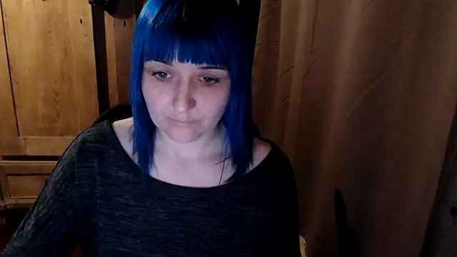 Snapshot of beauty-of-pain chatting on November 3, 2025, 3:04 pm beauty-of-pain online show from November 3, 2025, 3:04 pm