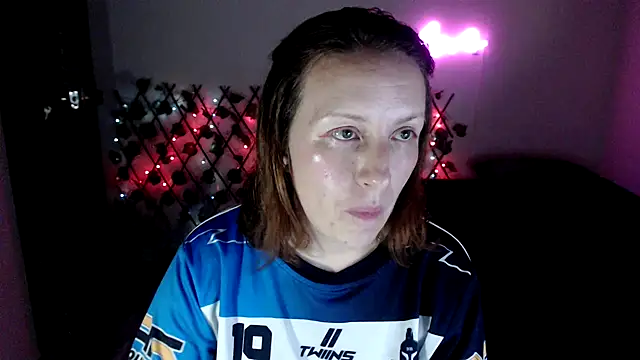 Snapshot of kittykalor09 chatting on June 27, 2026, 1:33 am kittykalor09 online show from June 27, 2026, 1:33 am
