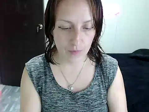 Snapshot of kittykalor09 chatting on June 22, 2026, 5:32 pm kittykalor09 online show from June 22, 2026, 5:32 pm