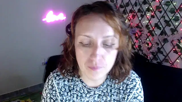 Snapshot of kittykalor09 chatting on May 31, 2026, 9:15 pm kittykalor09 online show from May 31, 2026, 9:15 pm