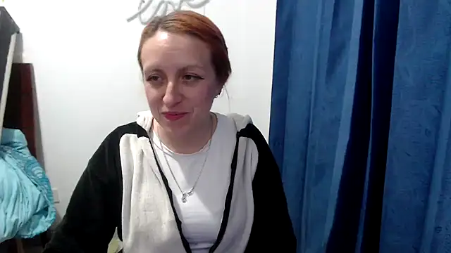 kittykalor09 online show from January 24, 2025, 4:05 am