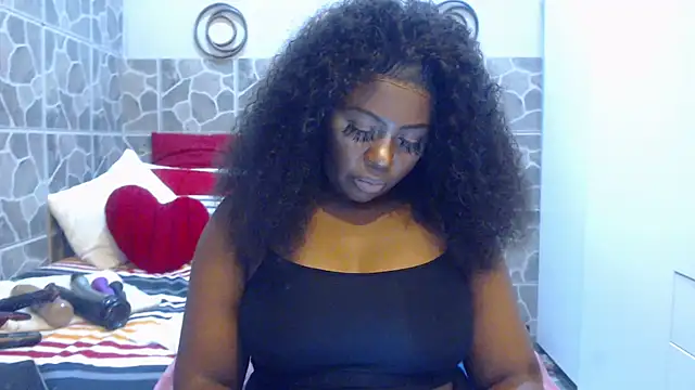 Snapshot of THREEHOLESPLEASURE99 chatting on February 17, 2025, 2:17 pm THREEHOLESPLEASURE99 online show from February 17, 2025, 2:17 pm