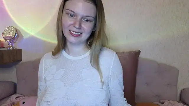 Vivian Davis online show from June 24, 2026, 7:01 pm