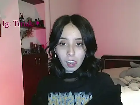 Snapshot of babyluna_8_8 chatting on April 29, 2026, 3:43 am babyluna 8 8 online show from April 29, 2026, 3:43 am