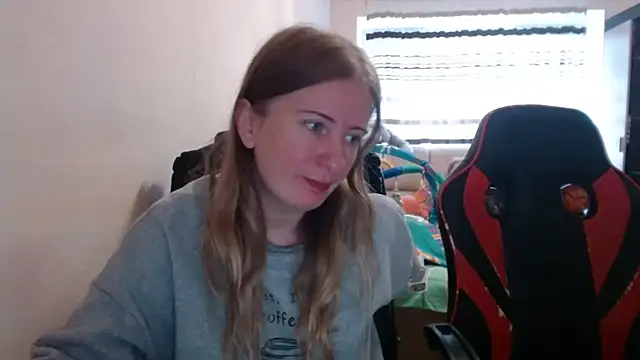 PeterAndJen online show from October 16, 2025, 7:16 am