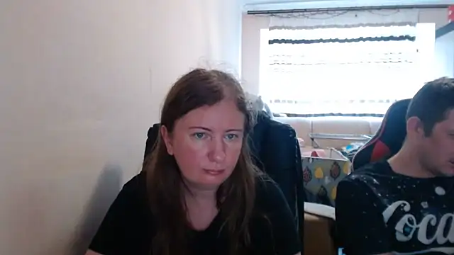 Snapshot of PeterAndJen chatting on July 28, 2026, 12:48 pm PeterAndJen online show from July 28, 2026, 12:48 pm