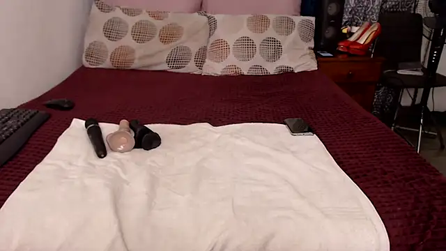BootyCallEver online show from April 22, 2026, 9:05 am