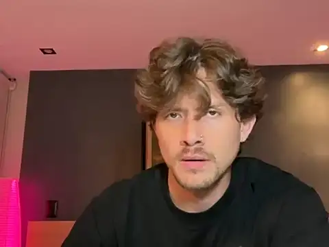 mcklister kinky feets online show from February 7, 2026, 2:41 am