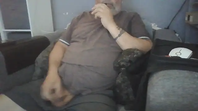 Snapshot of Naturistmale45 chatting on June 1, 2026, 9:42 am Naturistmale45 online show from June 1, 2026, 9:42 am