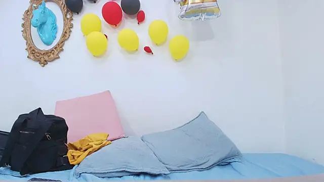 timkerbell  online show from October 9, 2025, 7:14 pm