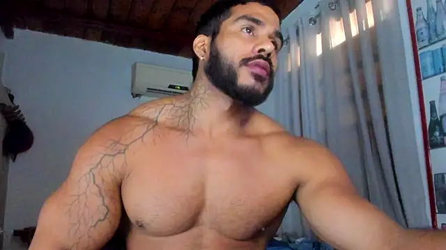 Snapshot of Artemis_Kazttman chatting on November 4, 2025, 2:43 pm Artemis Kazttman online show from November 4, 2025, 2:43 pm