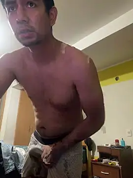 Snapshot of alejandro_696969 chatting on June 4, 2026, 10:14 pm alejandro 696969 online show from June 4, 2026, 10:14 pm