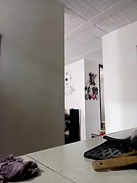 agathamiller01 online show from February 12, 2026, 2:50 pm