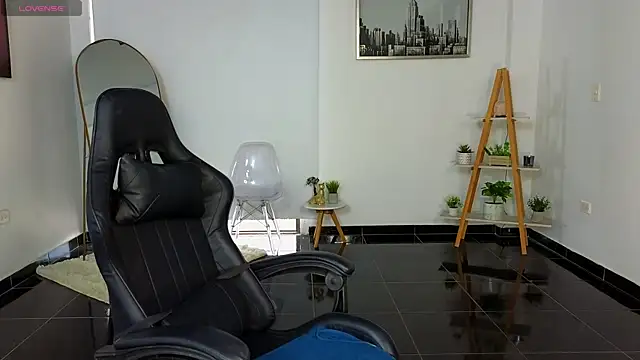 Snapshot of bella__adams chatting on September 8, 2025, 10:09 pm bella adams online show from September 8, 2025, 10:09 pm