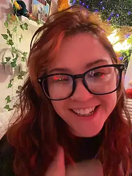 Snapshot of JennKenobi chatting on July 29, 2026, 12:48 pm JennKenobi online show from July 29, 2026, 12:48 pm