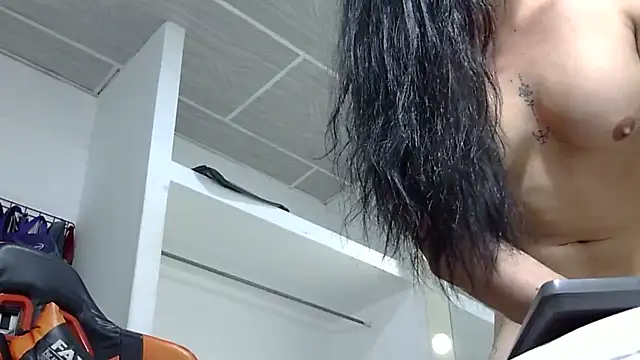 EvaTiffany online show from February 27, 2026, 3:40 am