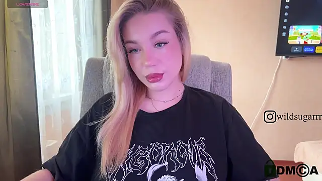 Snapshot of ariashaa chatting on December 15, 2025, 10:43 am ariashaa online show from December 15, 2025, 10:43 am