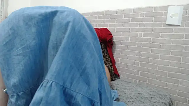 Snapshot of sweet_luana chatting on November 26, 2025, 4:12 am sweet luana online show from November 26, 2025, 4:12 am