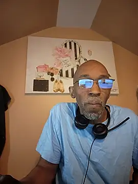 Lonelynudist59 online show from March 13, 2026, 11:26 am