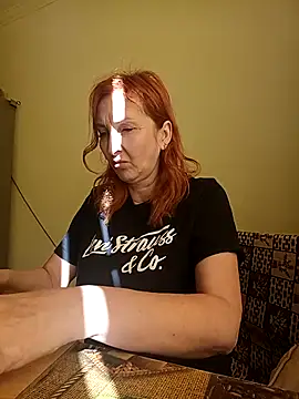 Snapshot of MssAngela chatting on March 4, 2026, 9:06 am MssAngela online show from March 4, 2026, 9:06 am