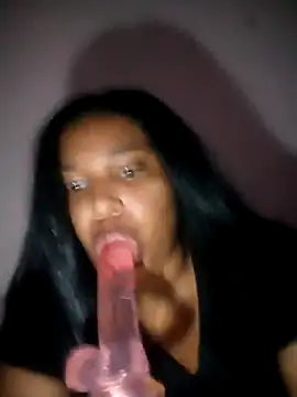 Snapshot of Anonymous_Ladii chatting on July 20, 2026, 5:04 pm Anonymous Ladii online show from July 20, 2026, 5:04 pm