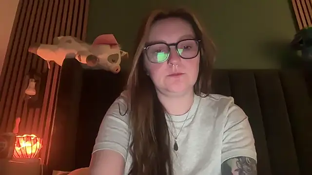 short sweetpea online show from January 8, 2026, 6:52 am