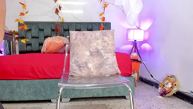 Snapshot of IsiisLovei chatting on October 31, 2025, 1:52 pm IsiisLovei online show from October 31, 2025, 1:52 pm