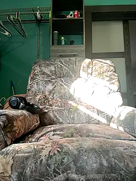 Snapshot of fatdickdaddy448 chatting on November 22, 2025, 8:08 pm fatdickdaddy448 online show from November 22, 2025, 8:08 pm