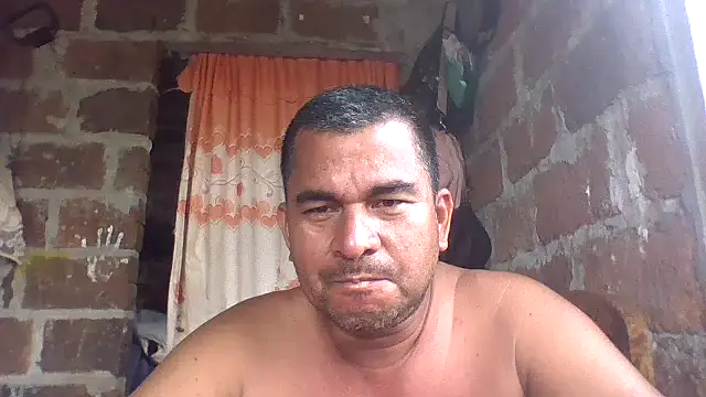 axomen online show from November 26, 2025, 6:41 pm